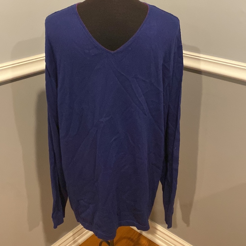 Tommy Bahamas island luxe v neck